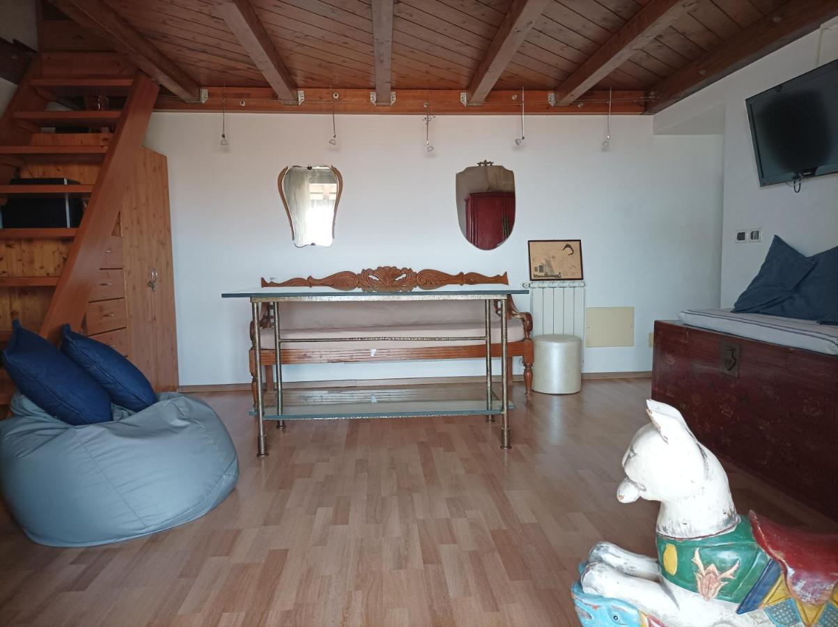 Aly Art Apartment Taormina Duomo, Gulf & Etna View Eksteriør billede