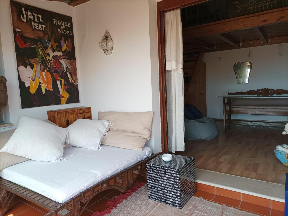 Aly Art Apartment Taormina Duomo, Gulf & Etna View Eksteriør billede